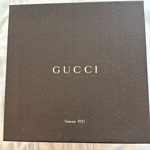 Men’s Gucci belt
